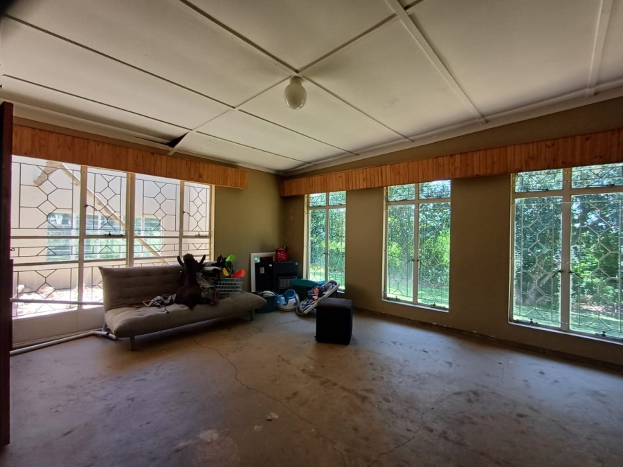 5 Bedroom Property for Sale in Wolmaransstad North West